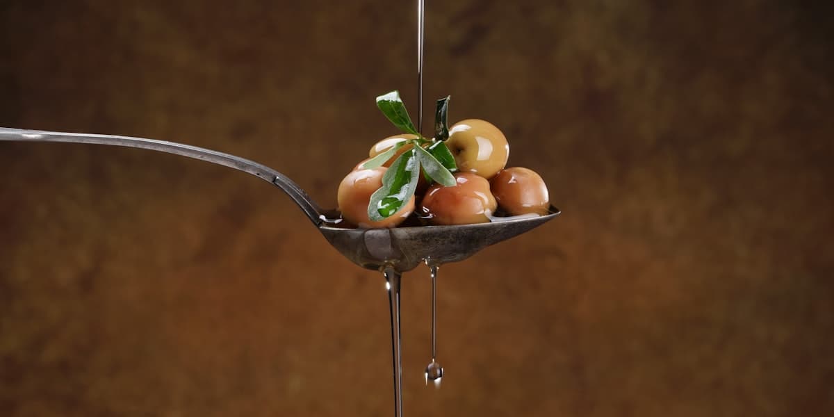 Bottiglie di olio extravergine pronte per la vendita online